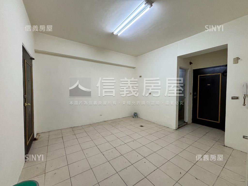 西昌街一樓惜售具潛力房屋室內格局與周邊環境