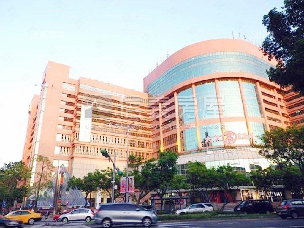 忠誠方正五樓房屋室內格局與周邊環境