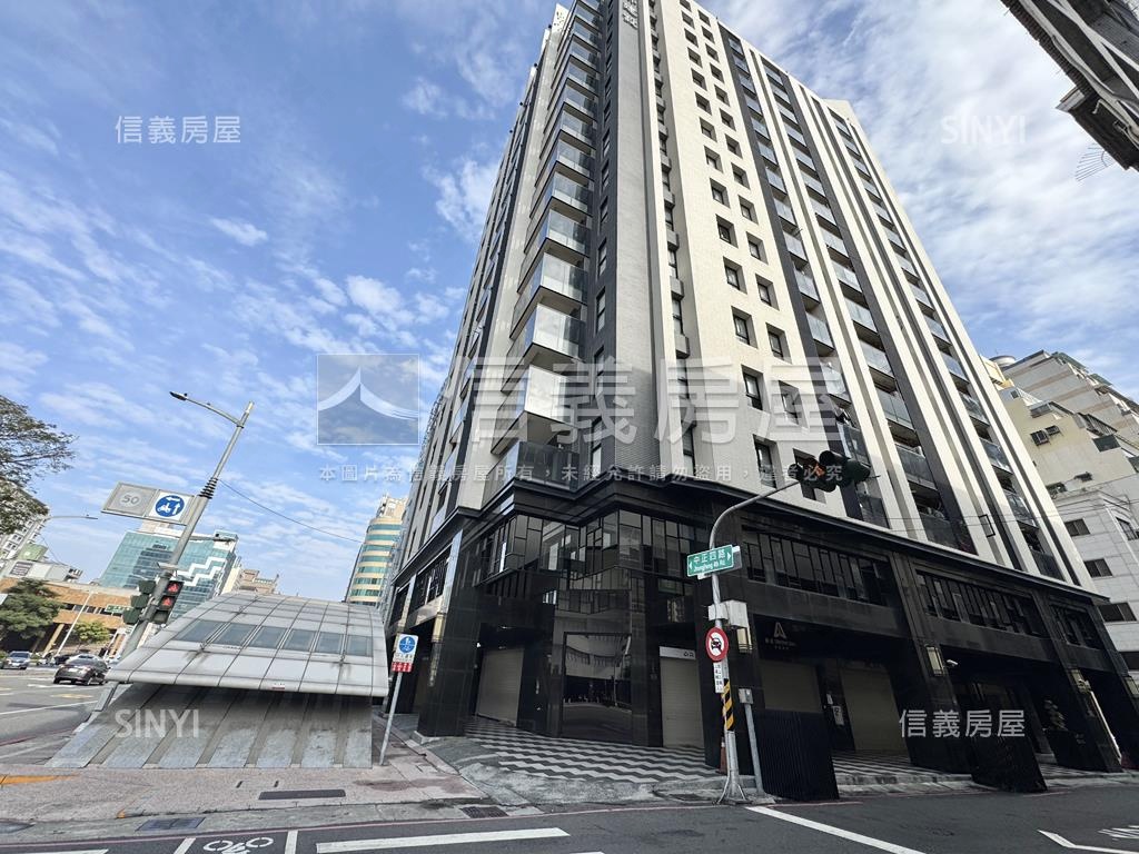 前金捷運．郡都兩房房屋室內格局與周邊環境