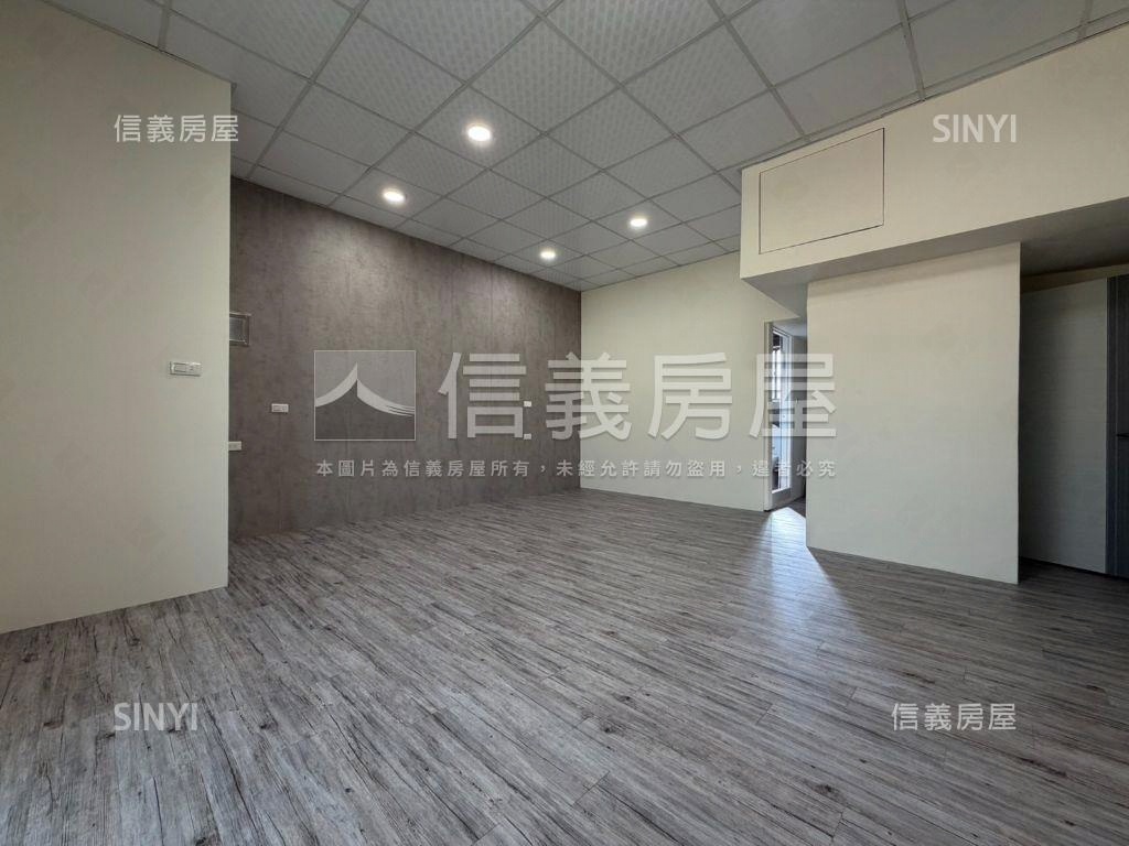 安南區面寬整新透天房屋室內格局與周邊環境