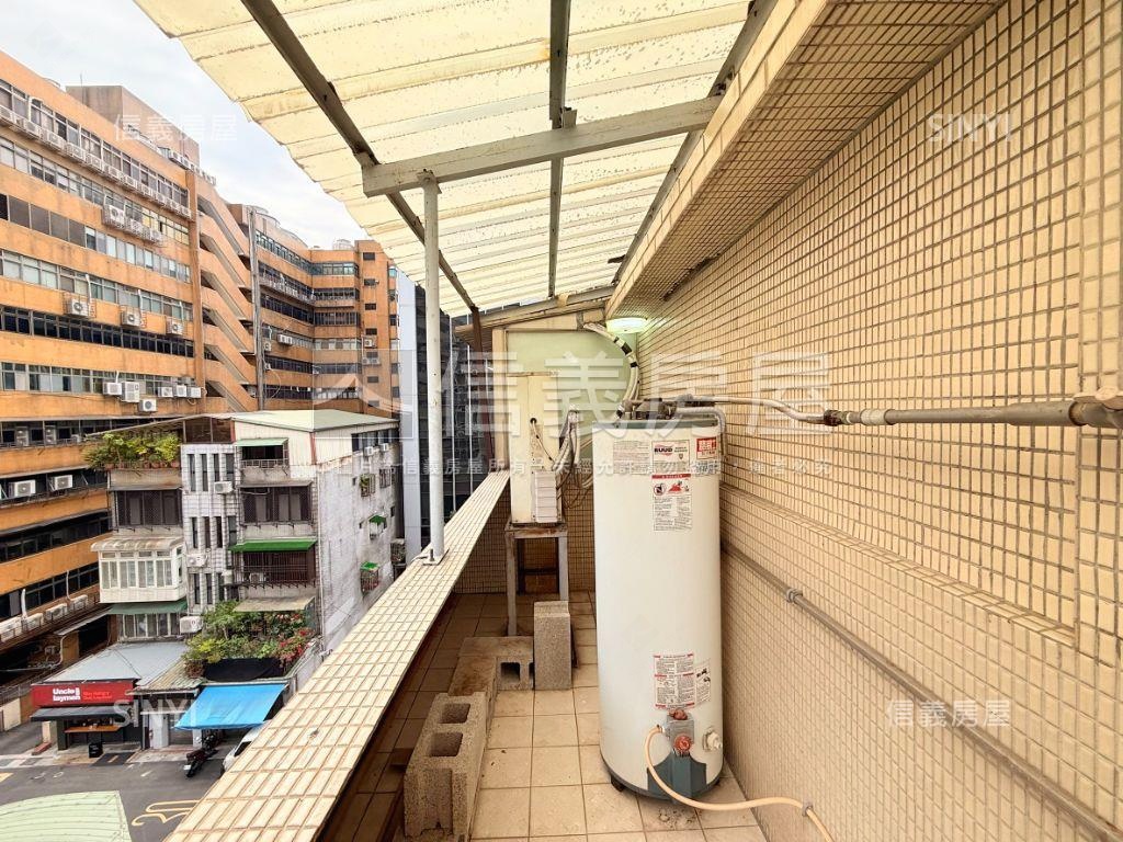 三面採光一層一戶次高樓房屋室內格局與周邊環境