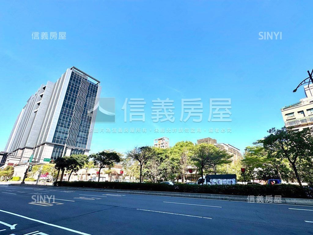德謙驛邊間三房車位房屋室內格局與周邊環境