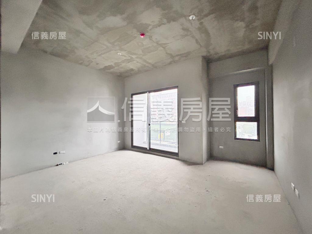 皇辰揚品天下典藏邊間透店房屋室內格局與周邊環境