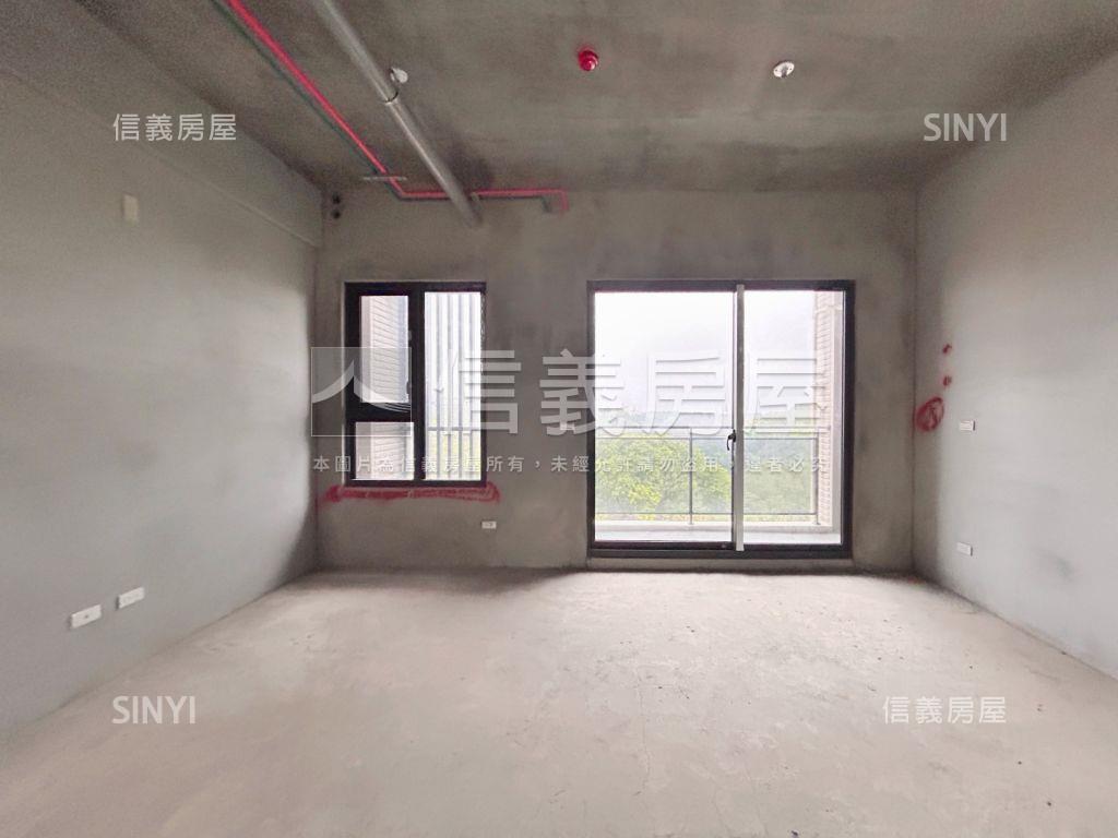 皇辰揚品天下典藏邊間透店房屋室內格局與周邊環境