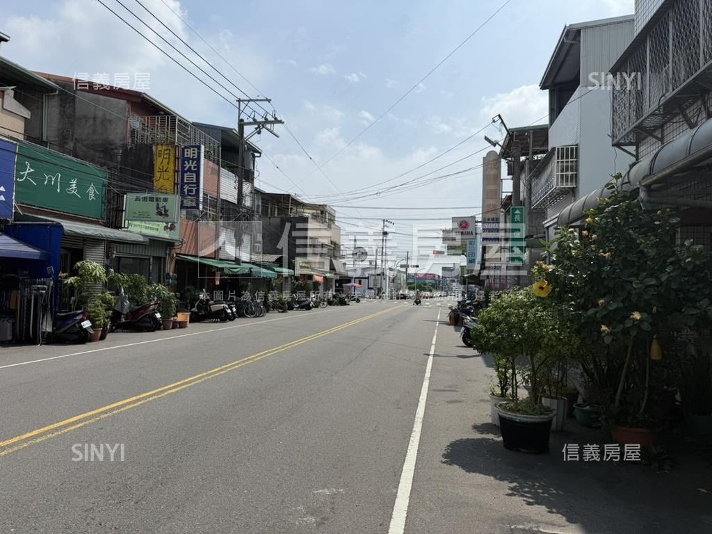 長億⭐透天店面房屋室內格局與周邊環境