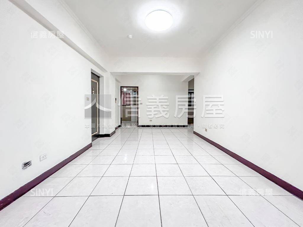 稀有推薦樟樹採光三房華廈房屋室內格局與周邊環境