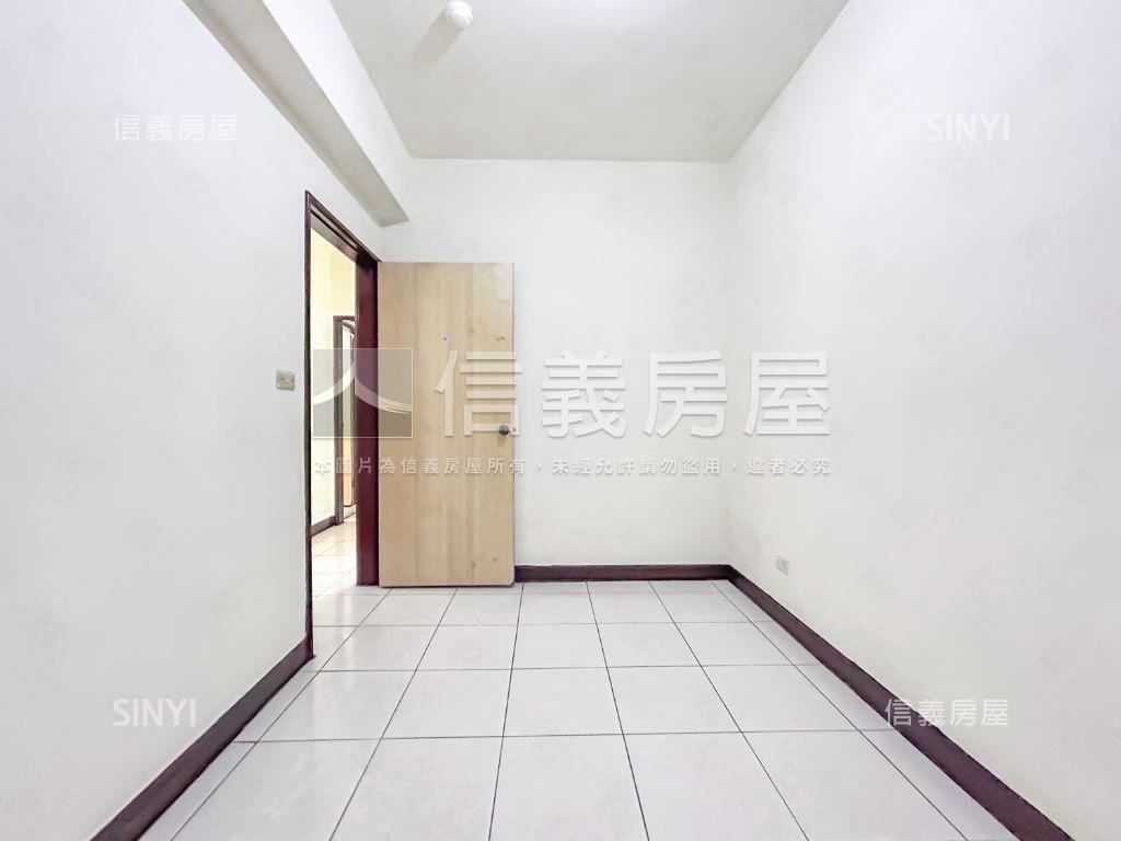 稀有推薦樟樹採光三房華廈房屋室內格局與周邊環境