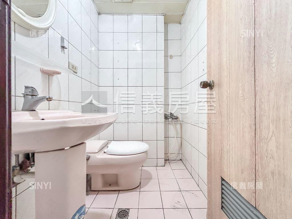 稀有推薦樟樹採光三房華廈房屋室內格局與周邊環境