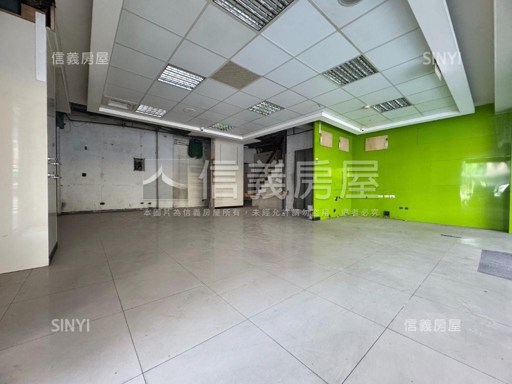 近市政府三角窗金店面房屋室內格局與周邊環境