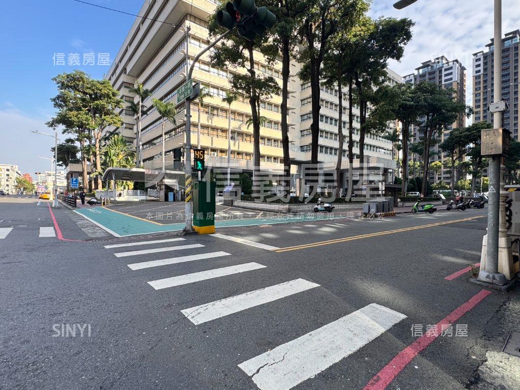 近市政府三角窗金店面房屋室內格局與周邊環境