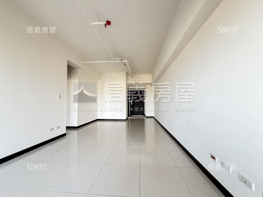 中國醫高樓四房雙衛浴平車房屋室內格局與周邊環境