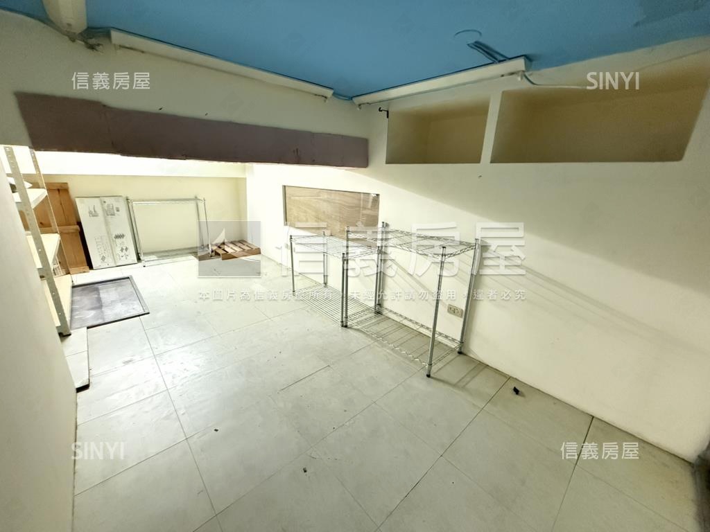 長寧大馬路賺錢金店面房屋室內格局與周邊環境