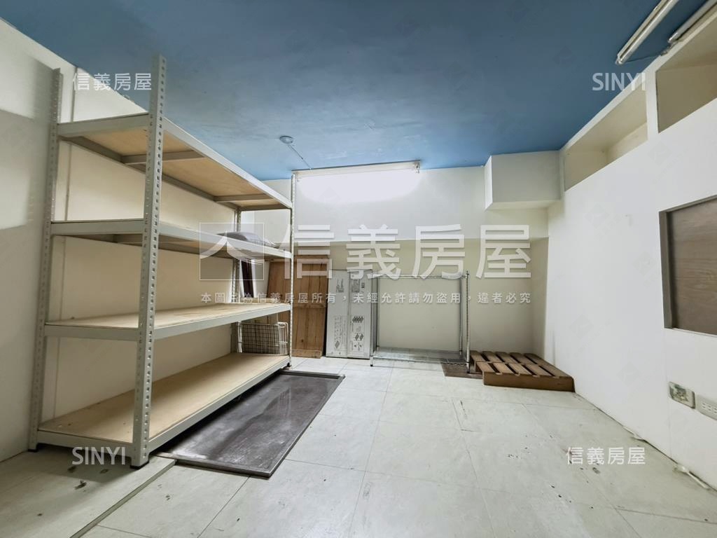 長寧大馬路賺錢金店面房屋室內格局與周邊環境