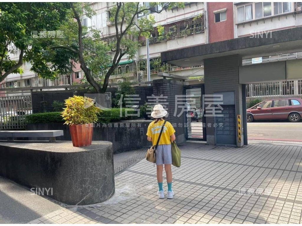 嚴選雋藏★禾碩三房車位房屋室內格局與周邊環境