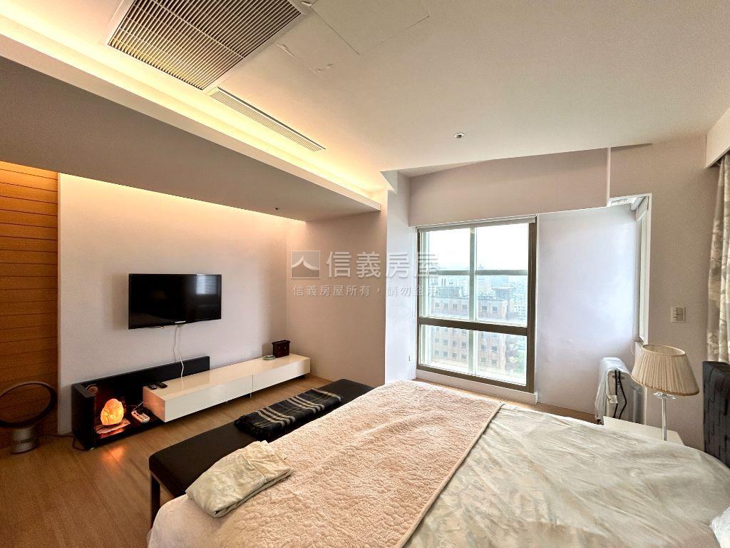莎士比亞朝南台大校園帝景房屋室內格局與周邊環境
