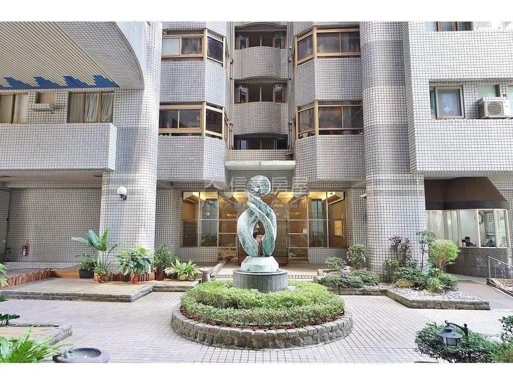 莎士比亞朝南台大校園帝景房屋室內格局與周邊環境