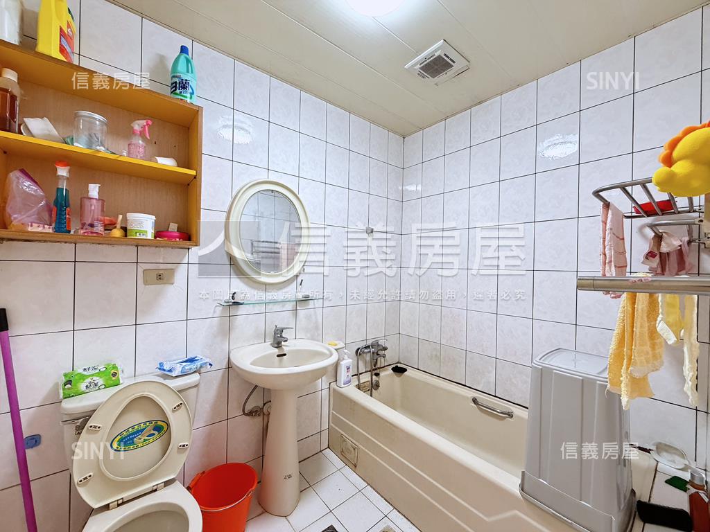 漂亮龍興邊間公寓三樓房屋室內格局與周邊環境