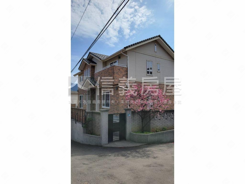 萊茵日式木構別墅城堡房屋室內格局與周邊環境