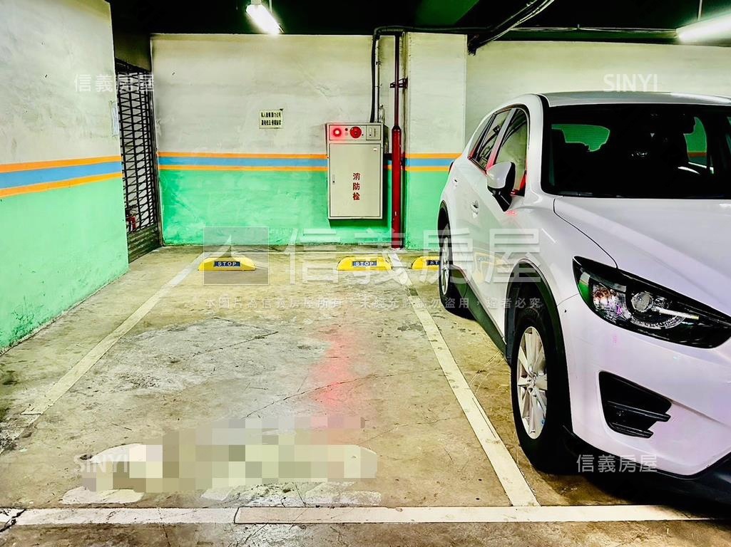 Ｂ２車位３２８號房屋室內格局與周邊環境