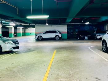 Ｂ２車位３２８號