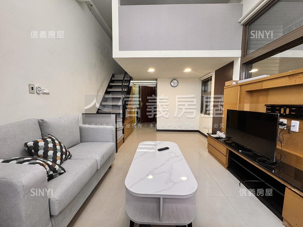 巨蛋鋼骨邊間美屋房屋室內格局與周邊環境