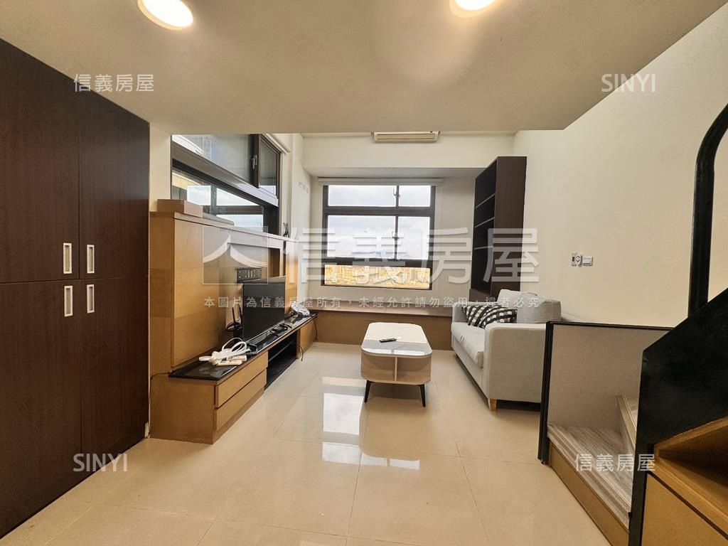 巨蛋鋼骨邊間美屋房屋室內格局與周邊環境