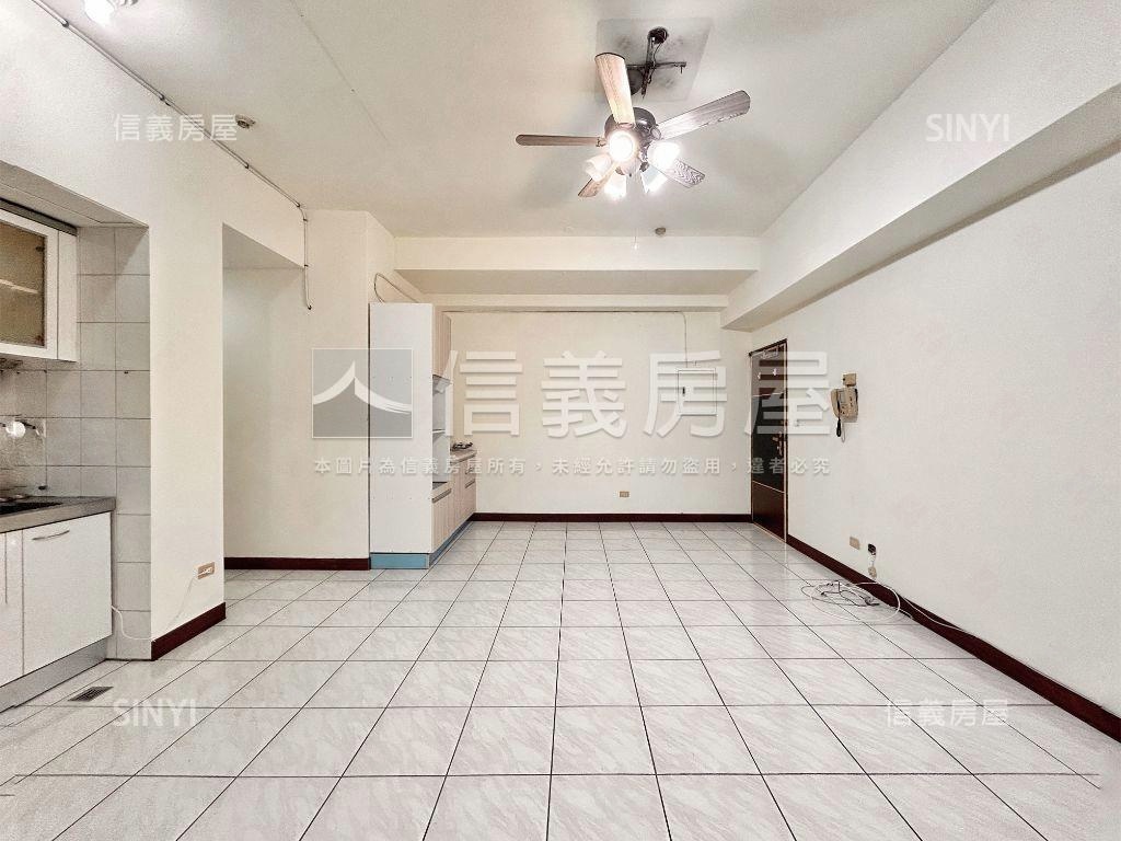 貴族兩房房屋室內格局與周邊環境