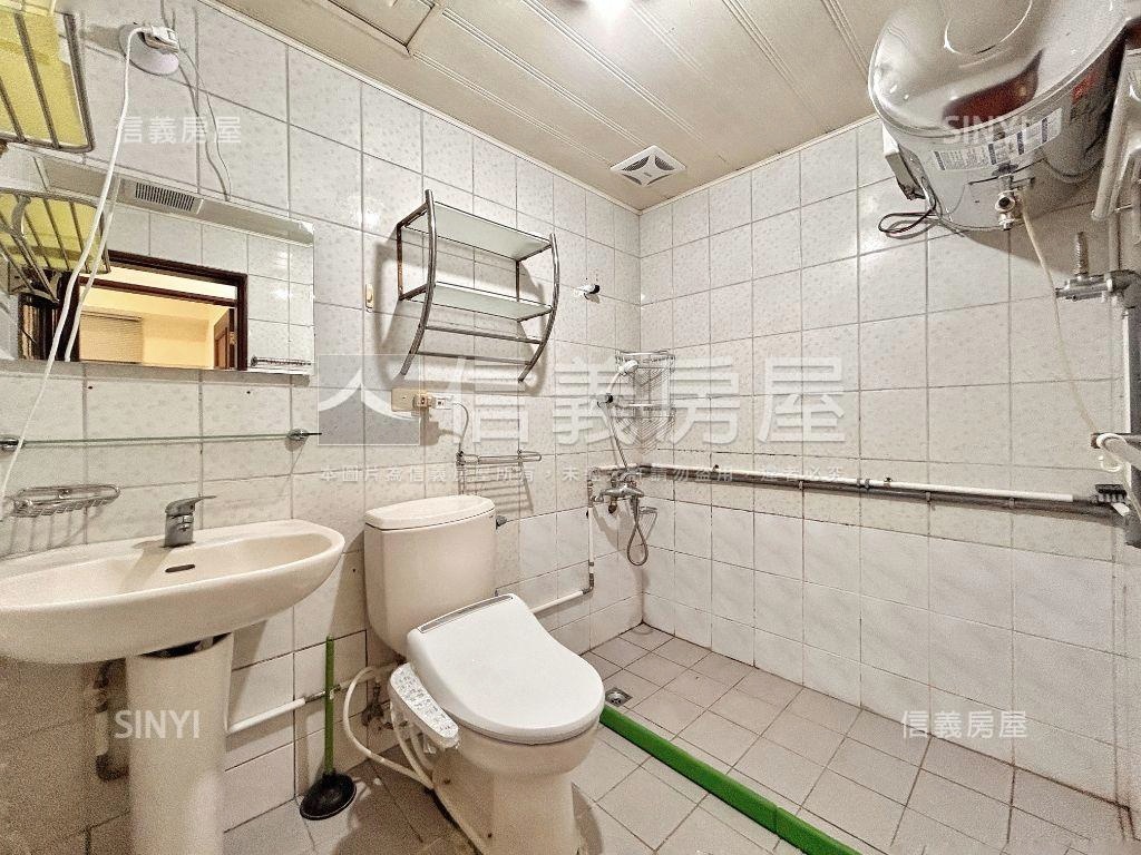 貴族兩房房屋室內格局與周邊環境