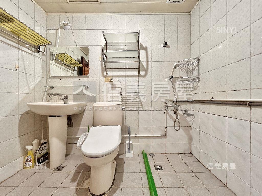 貴族兩房房屋室內格局與周邊環境