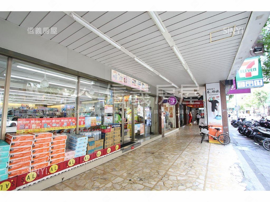 中山國賓邊間明亮美屋房屋室內格局與周邊環境
