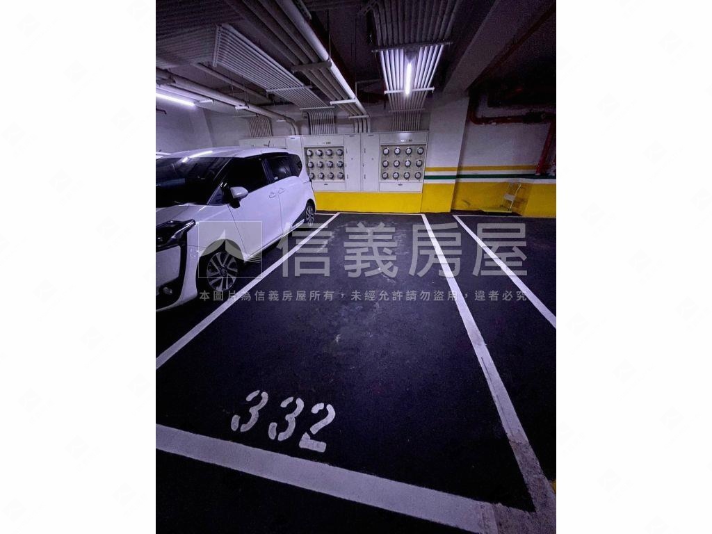 【凡登】精裝溫馨兩房車位房屋室內格局與周邊環境