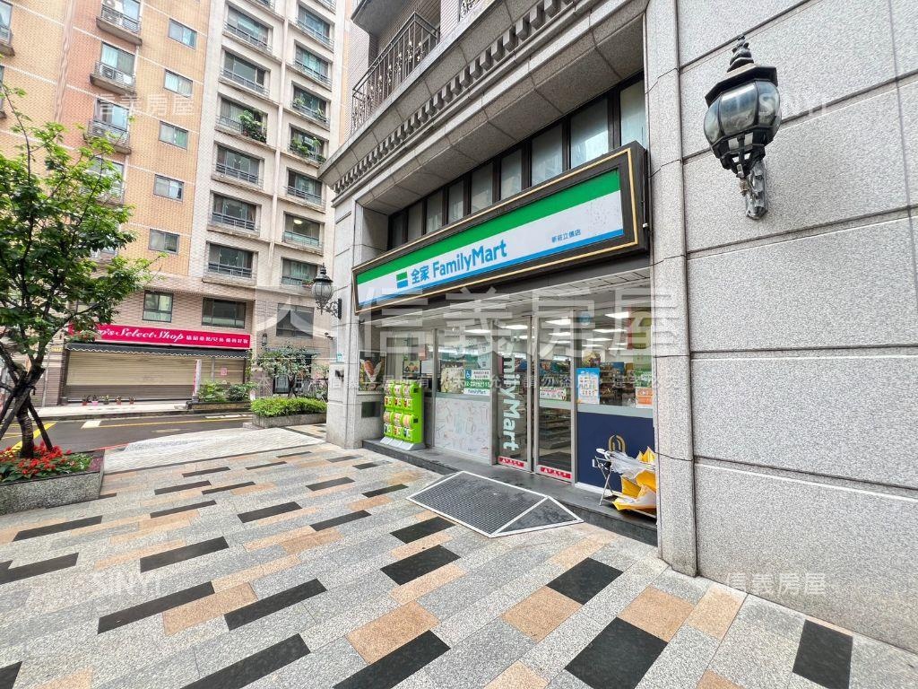 【凡登】精裝溫馨兩房車位房屋室內格局與周邊環境