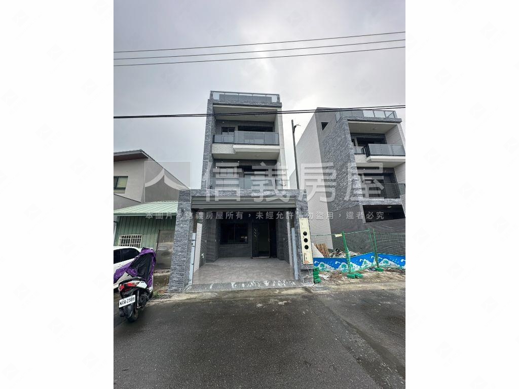 草屯電梯別墅房屋室內格局與周邊環境