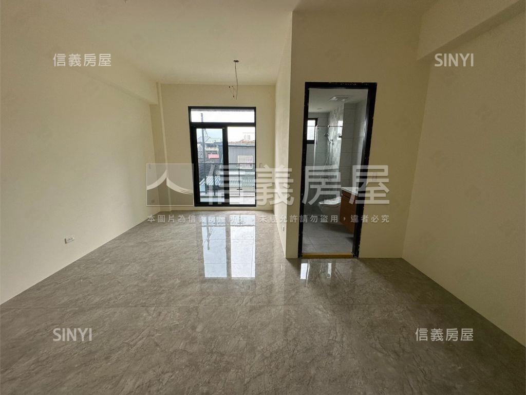 草屯電梯別墅房屋室內格局與周邊環境