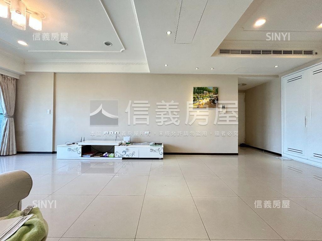 亞東捷運遠揚加州４房車位房屋室內格局與周邊環境