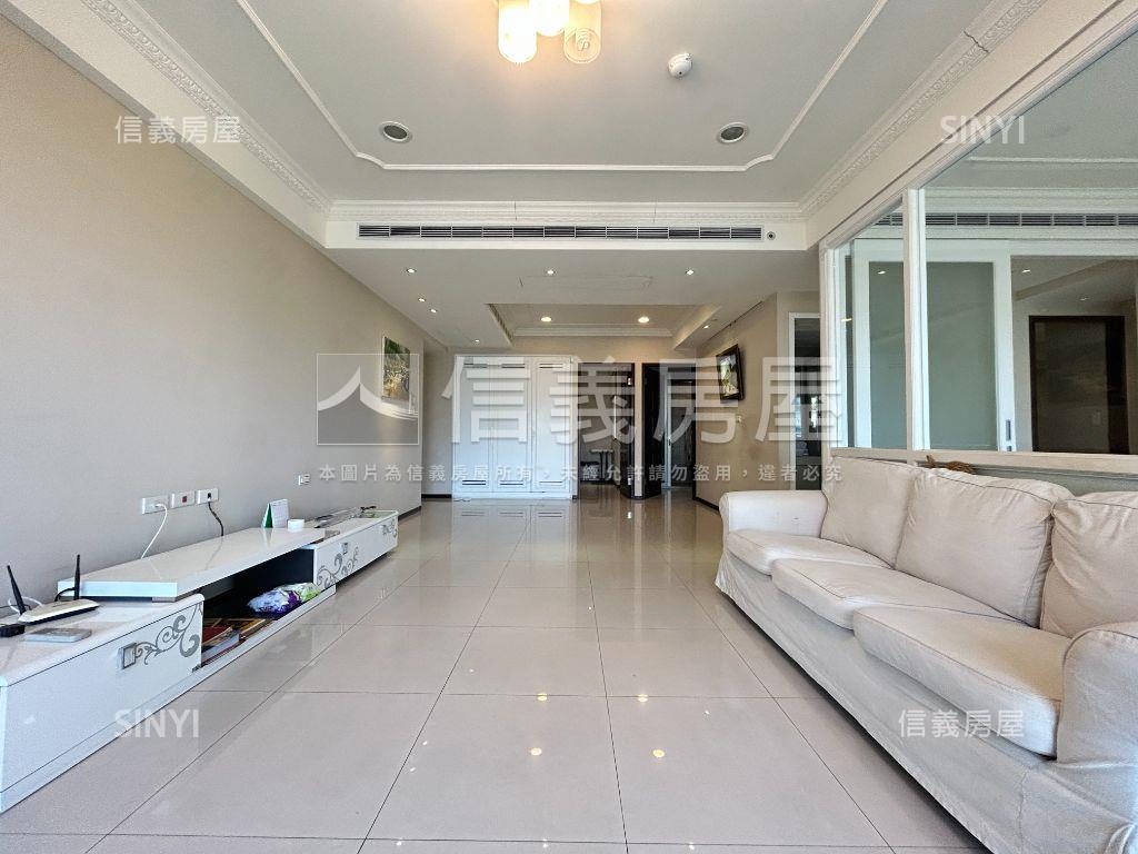 亞東捷運遠揚加州４房車位房屋室內格局與周邊環境