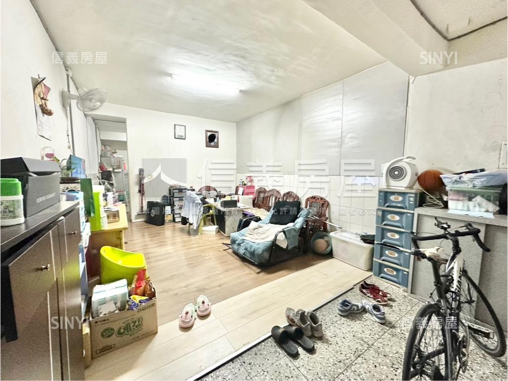 水湳市場低總價透天房屋室內格局與周邊環境