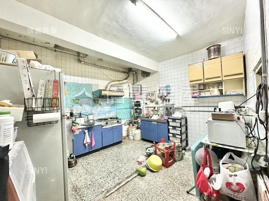 水湳市場低總價透天房屋室內格局與周邊環境