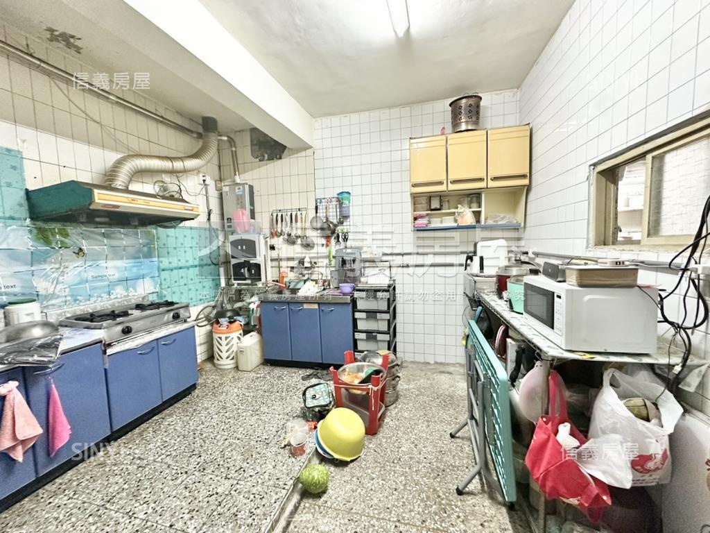 水湳市場低總價透天房屋室內格局與周邊環境