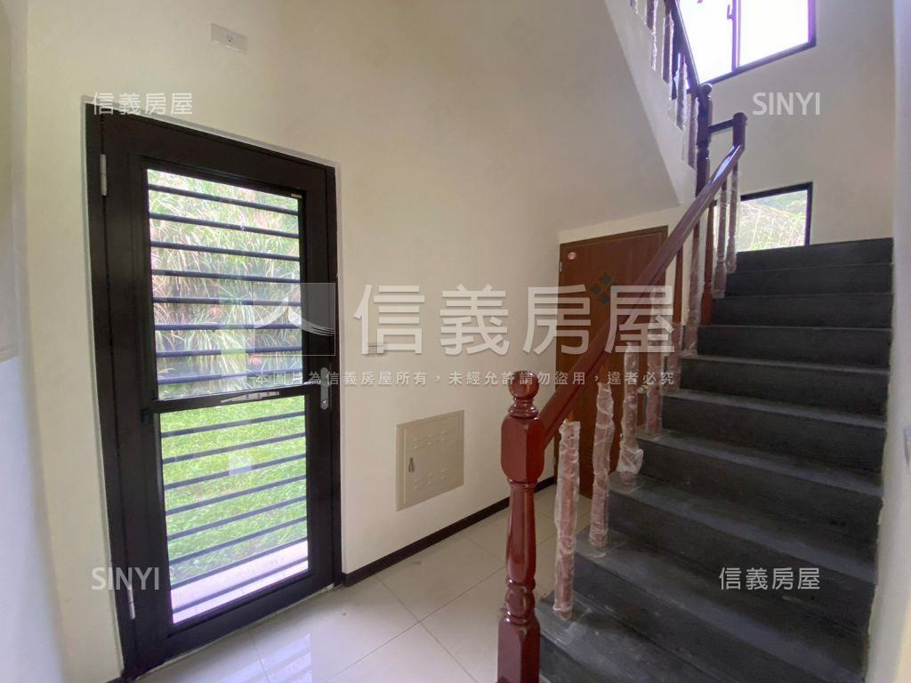 稀有溪畔清幽透天房屋室內格局與周邊環境