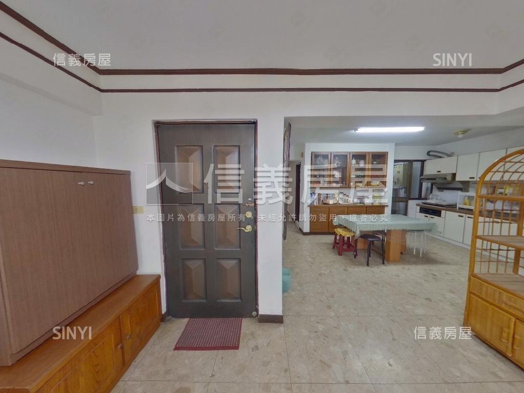 新堀江｜文化路美三房房屋室內格局與周邊環境