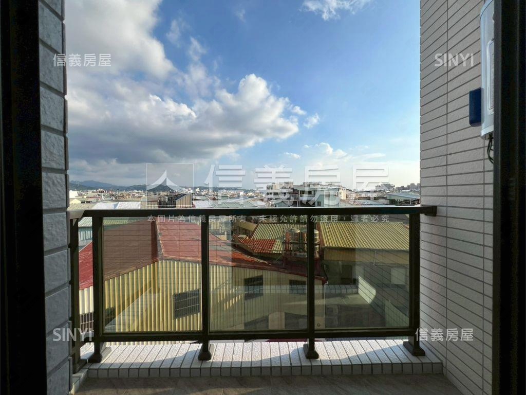 十九甲大兩房兩衛全新交屋房屋室內格局與周邊環境