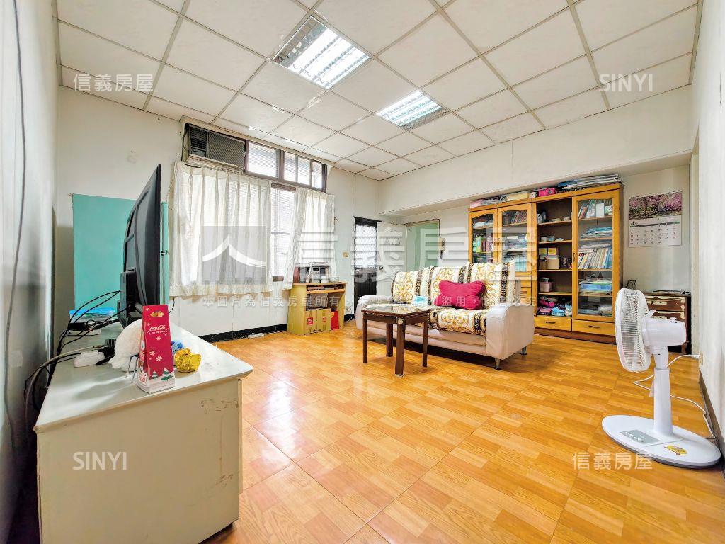 樹林車站大地坪透天房屋室內格局與周邊環境