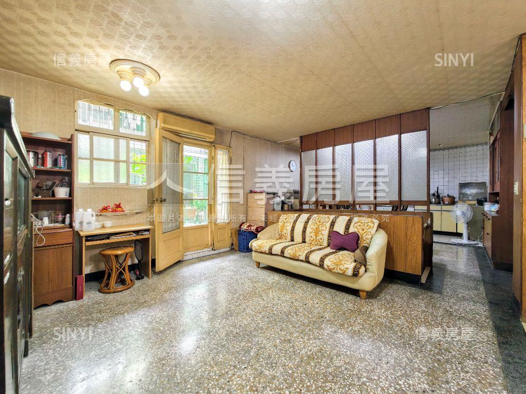 樹林車站大地坪透天房屋室內格局與周邊環境