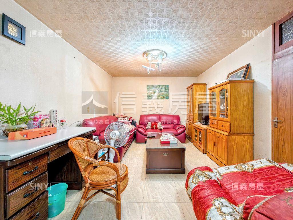 樹林車站大地坪透天房屋室內格局與周邊環境