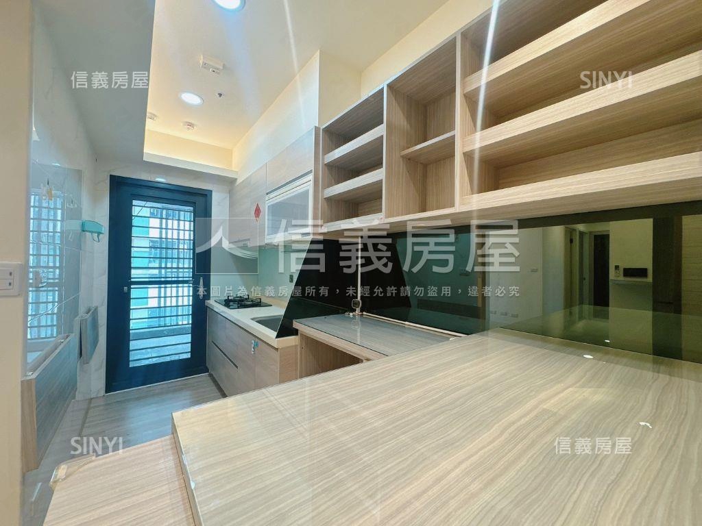 漾煙波精裝三房平車房屋室內格局與周邊環境