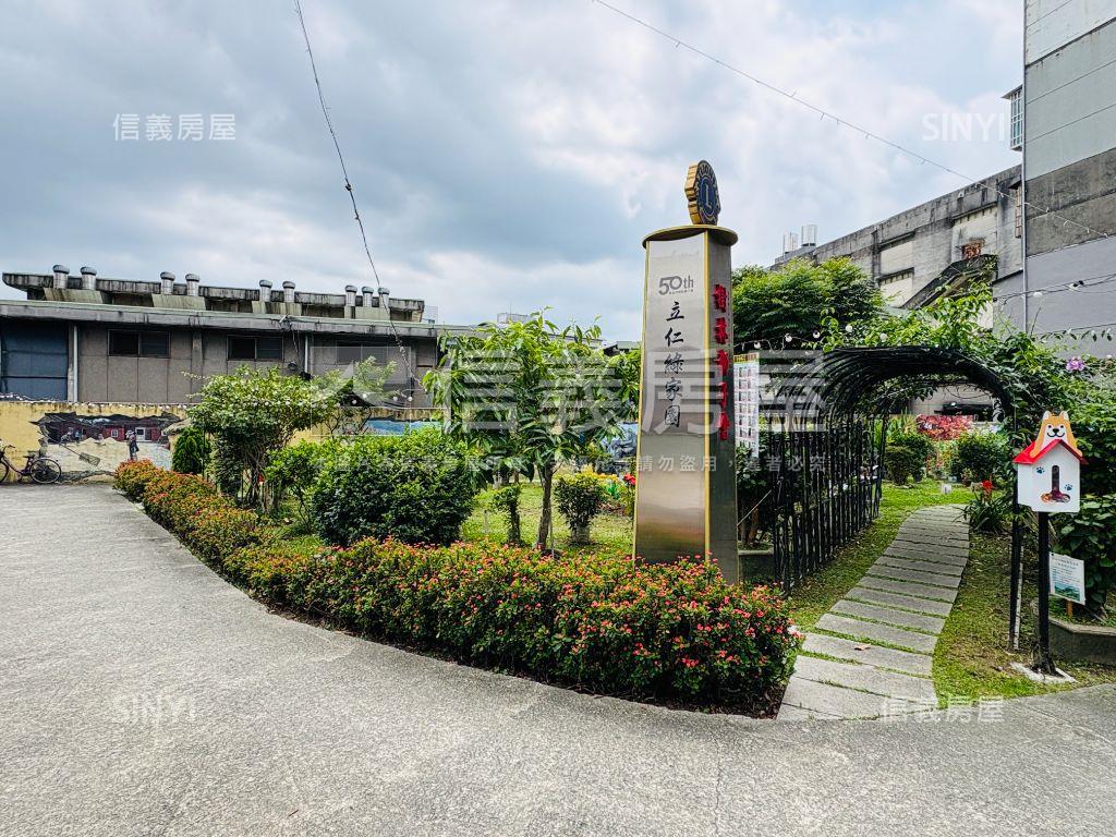 站前敦睦社區四房電梯房屋室內格局與周邊環境