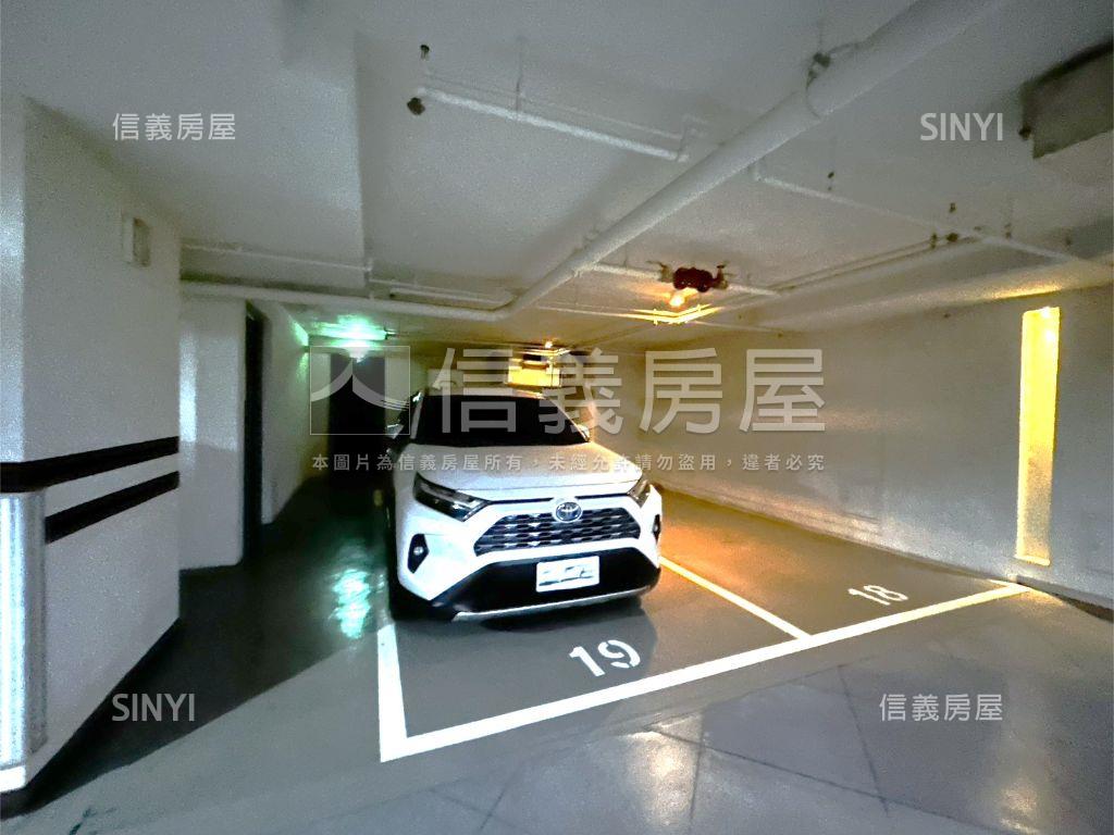 達麗採光坡平車位房屋室內格局與周邊環境