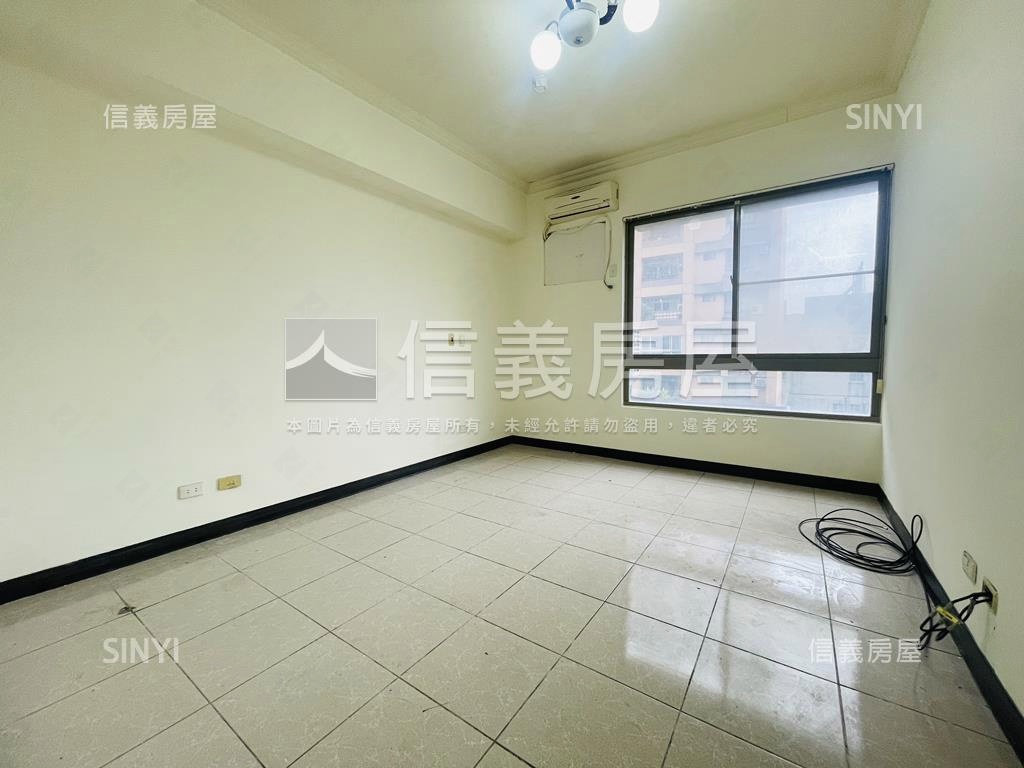 僑愛國宅優質大三房車位房屋室內格局與周邊環境