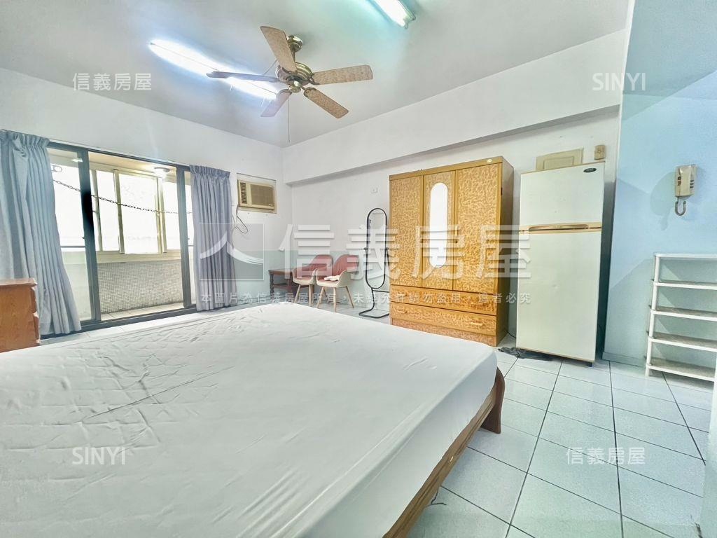 假日半島有陽台美套房房屋室內格局與周邊環境